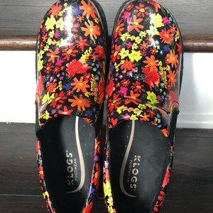 Klogs shoes in EUC 🔥